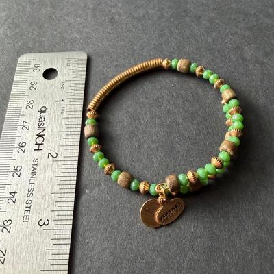 Sale Photo Thumbnail #118: See attached pictures