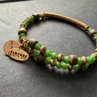 Sale Photo Thumbnail #117: See attached pictures