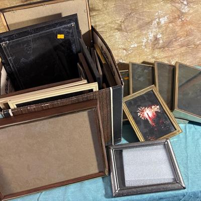 Sale Photo Thumbnail #730: Various sizes