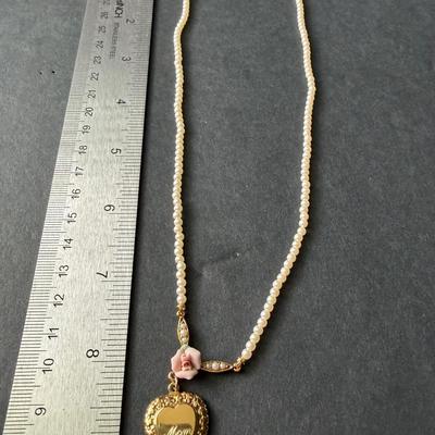 Sale Photo Thumbnail #201: See attached pictures