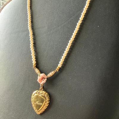 Sale Photo Thumbnail #199: See attached pictures