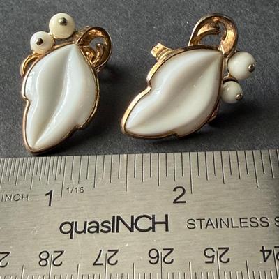 Sale Photo Thumbnail #267: See attached pictures