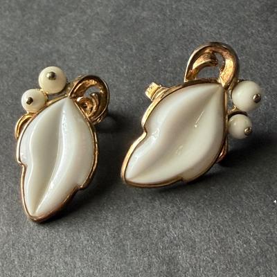 Sale Photo Thumbnail #266: See attached pictures