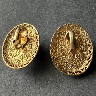 Sale Photo Thumbnail #292: See attached pictures