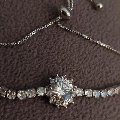 Fashion Bracelet Pull Tight