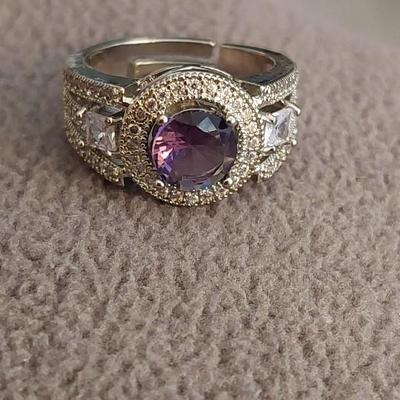Fashion Ring Purple Stone