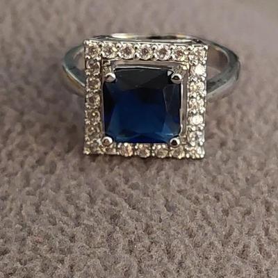Fashion Ring Blue Square
