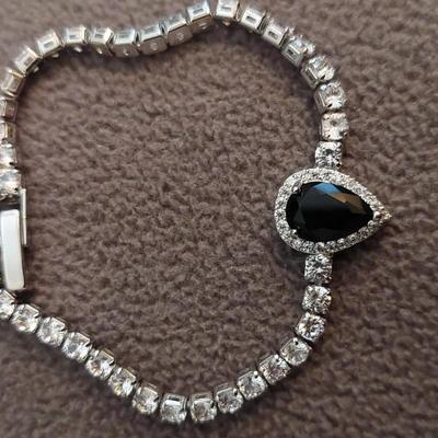 Fashion Bracelet Dark Stone