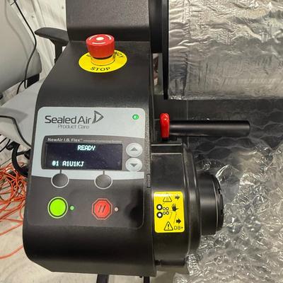 Bubble Wrap maker!! Sealed Air New Air NAF 20520