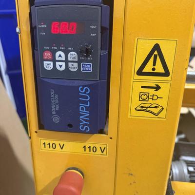 Robart International RG-series roll slitting machine