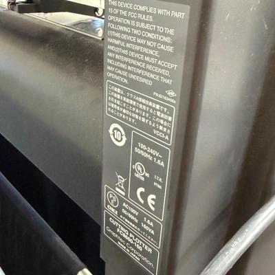 Graphtec CE7000-40 cutting plotter