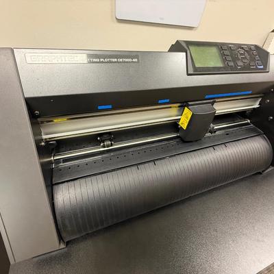 Graphtec CE7000-40 cutting plotter
