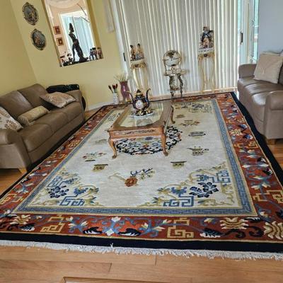 Sale Photo Thumbnail #15: 100% Wool Carpet. Very Clean.