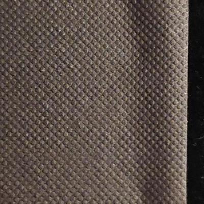 Gold tone fashion earrings