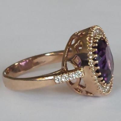 Lab-Created Sapphire Ring