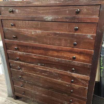 Sale Photo Thumbnail #107