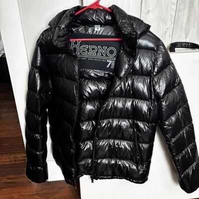 Sale Photo Thumbnail #174