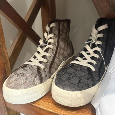 Sale Photo Thumbnail #253