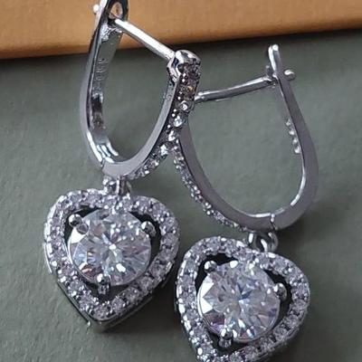 GRA CERTIFIED MOISSANITE EARRINGS 1ct