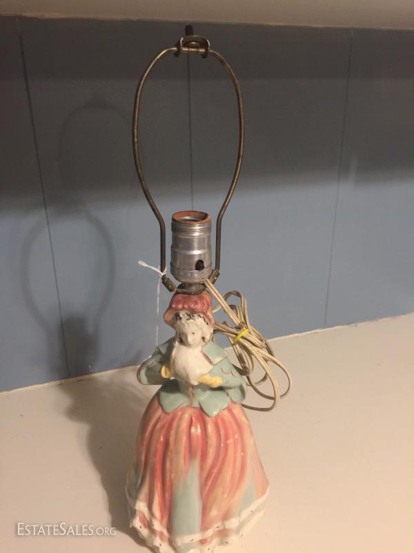 Porcelain Lady Lamp