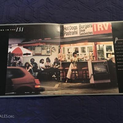"Living in the USA" Linda Ronstadt, Record (33)