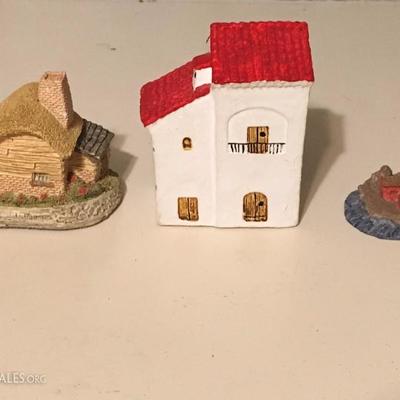 Mini Town Figurines 