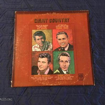 "Giant Country" Record (33)