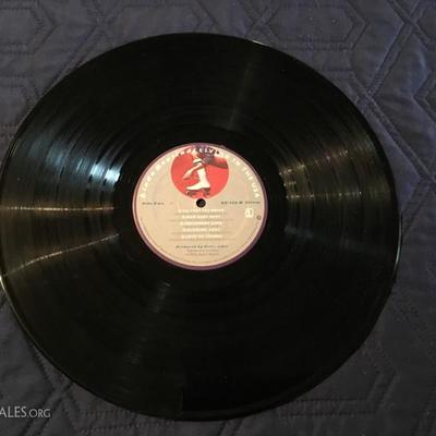 "Living in the USA" Linda Ronstadt, Record (33)