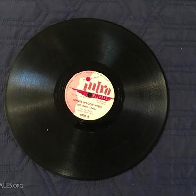 "Square Dances" Record (33) 