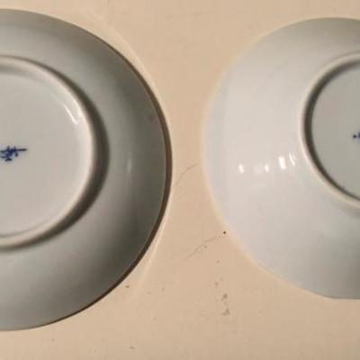 Juzan Gama Hasamiware Porcelain Bowl and Saucer Set