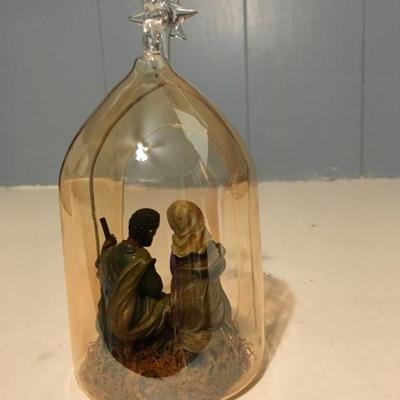 Glass Dome Nativity 