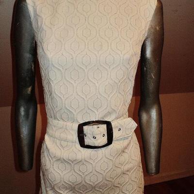 Vtg 1960's Cheongsam silver embroidered lame' maxi silver metal buckle belt