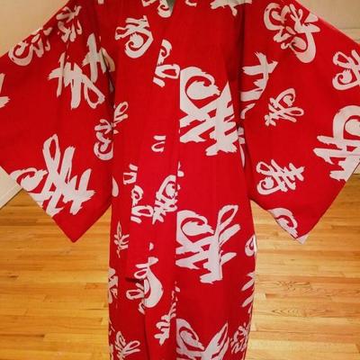 Vtg Asian  Kimono red and white design cotton linen made in Hong Kong
