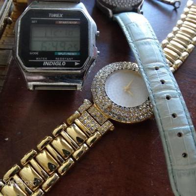 LOT #52 - Watch Lot