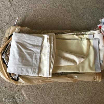 Lot 50 - Table Linens and Napkin Holders