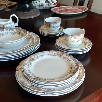 Royal Doulton Fine China, Temple Garden, partial set