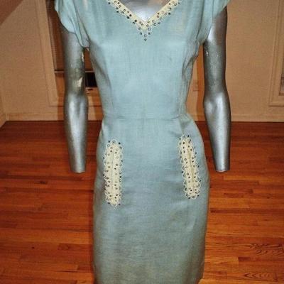 Vtg 1950's wiggle linen dress bead embroidery on lace