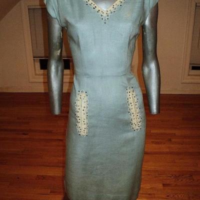 Vtg 1950's wiggle linen dress bead embroidery on lace