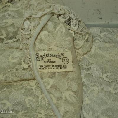 Vtg 1950's all Lace Peignoir set  nightgown/Coat gown baby blue ribbon
