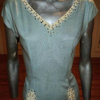 Vtg 1950's wiggle linen dress bead embroidery on lace