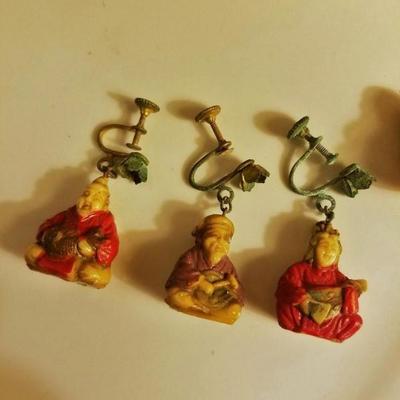 Vtg Japanese 1930 Celluloid Hand carved painted figurine necklace/earrings