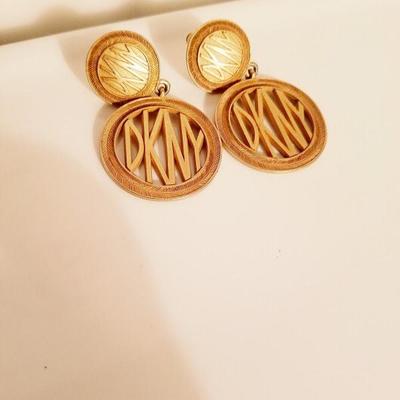 Vintage DKNY gold plated signature earrings majestic