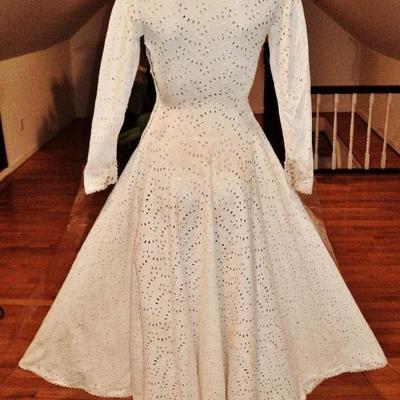 Vtg  1930-40"s embroidered eyelet  tea/garden midi full sweep dress hook & eye
