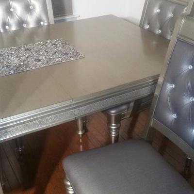 Dining room set with 6 chairs and matching buffet chest 