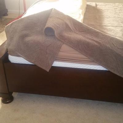 Queen Sleigh Bed with 2 Underneath Storage Drawers and 2 Matching Nightstands 