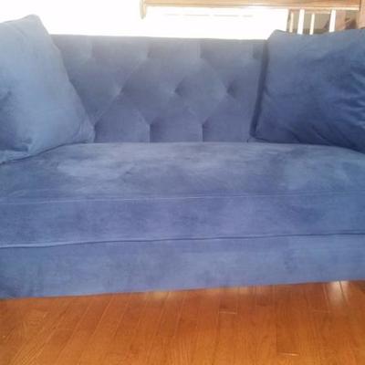 Blue velvet settee (loveseat)
