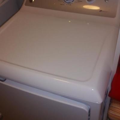 GE Washer and Dryer set HE (High-Energy) 