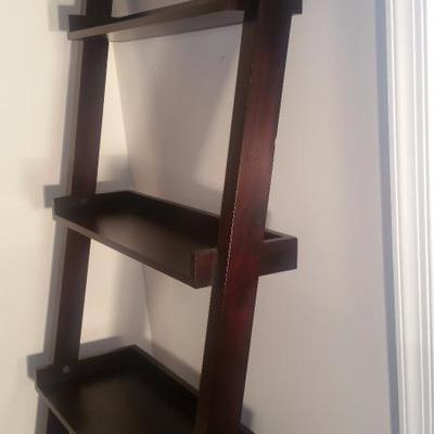Set of 2 display or bookshelf units