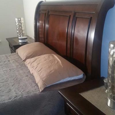 Queen Sleigh Bed with 2 Underneath Storage Drawers and 2 Matching Nightstands 