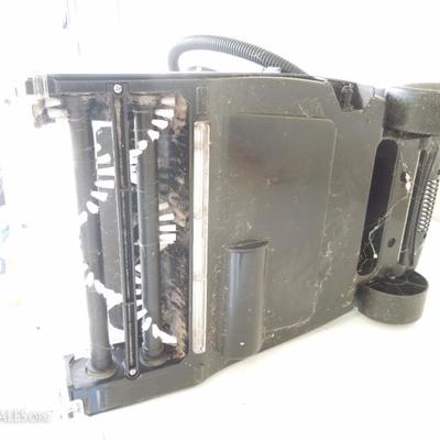 Royal Model 7910 Carpet Extractor